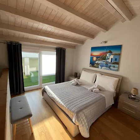 La Darsena Apartment *